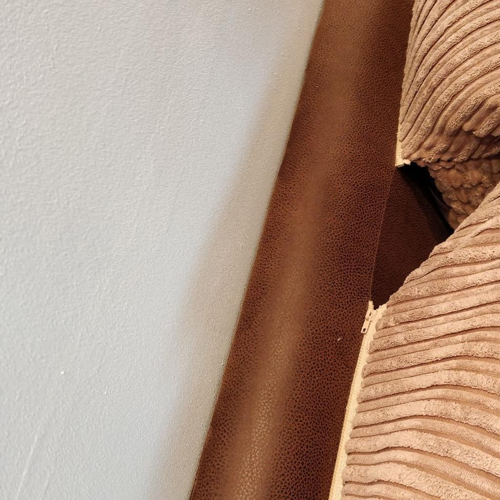 Three seater DFS sofa. in CM2 Chelmsford für 100,00 £ zum Verkauf