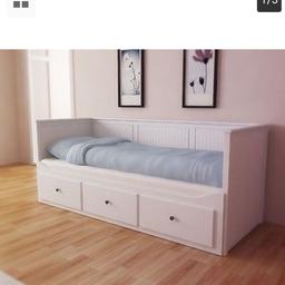 Great condition,slight scuff mark to backboard but nothing that cant be touched up with a little paint

Cost over £300 new as 2 mattresses included

3 deep drawers (lights not included)
Pet /smoke free home

Collection from DE55