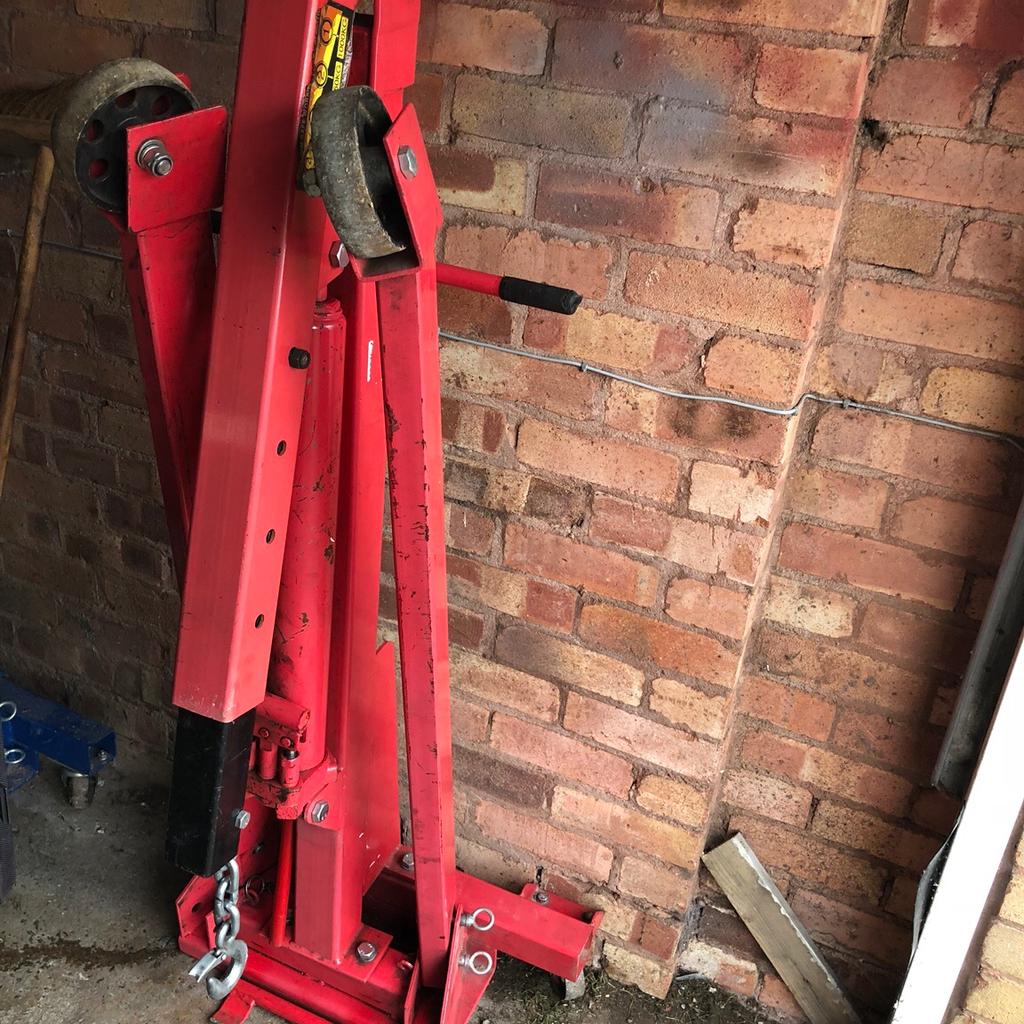 Clarke Strong Arm folding engine hoist Crane in B43 Sandwell für £ 100
