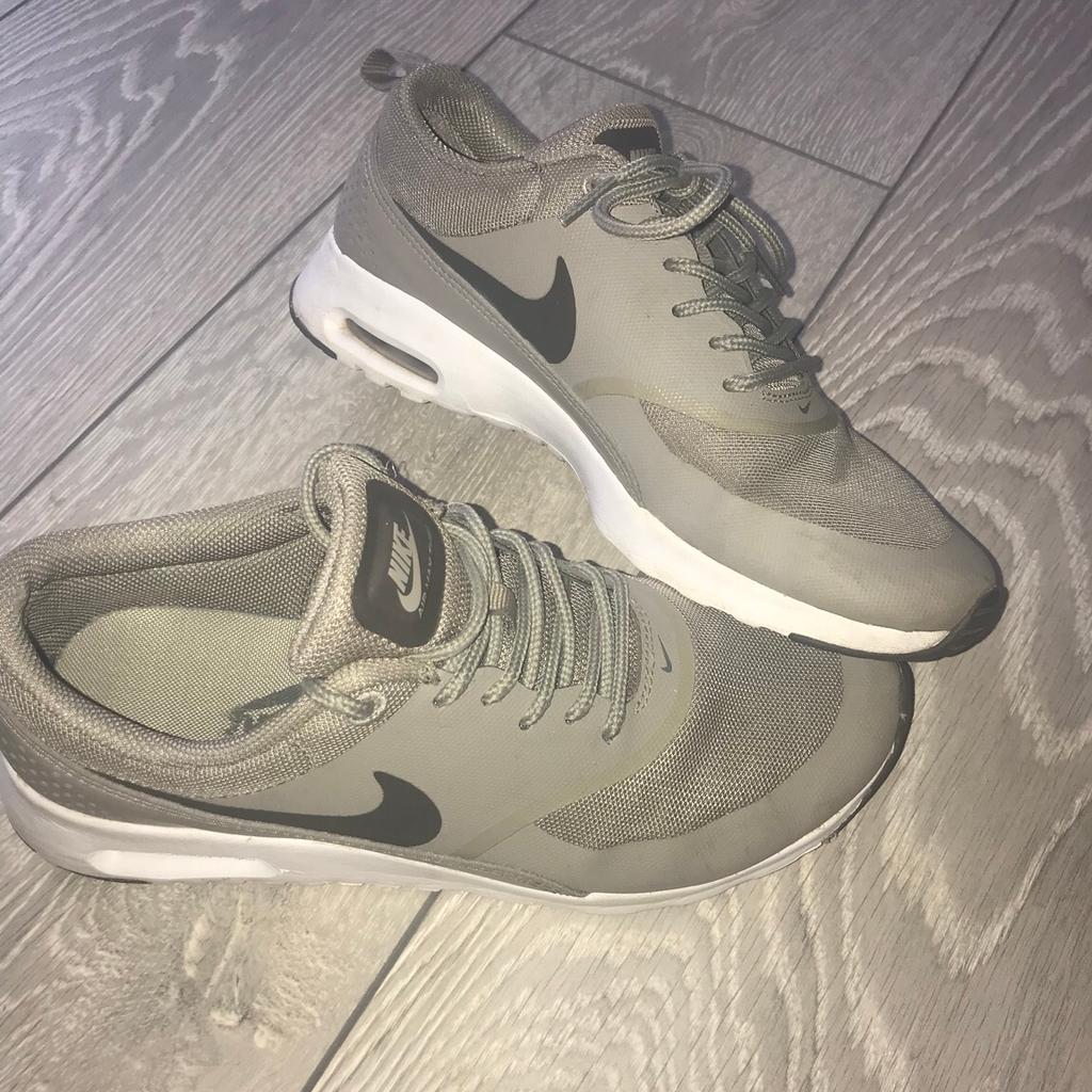 Nike air max thea khaki green size 4.5 in B97 Redditch for 35.00