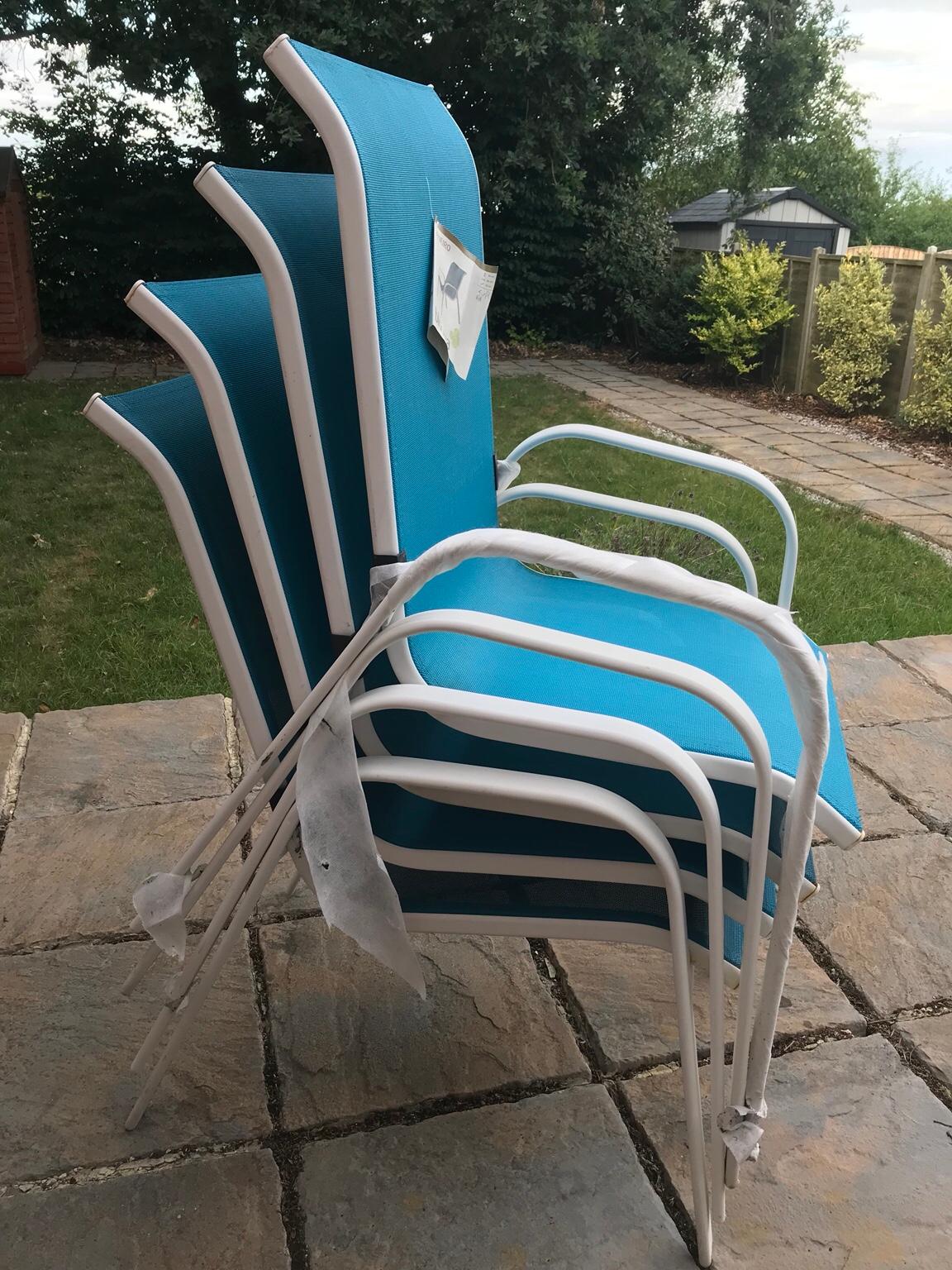 Blue Blooma Janeiro Waterproof Garden Chairs in LS28 Leeds für 40,00