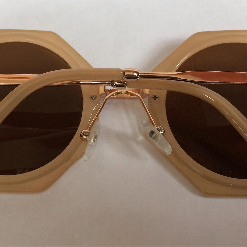london design rayflector sunglasses in St Helens für £ 2,00 zum Verkauf