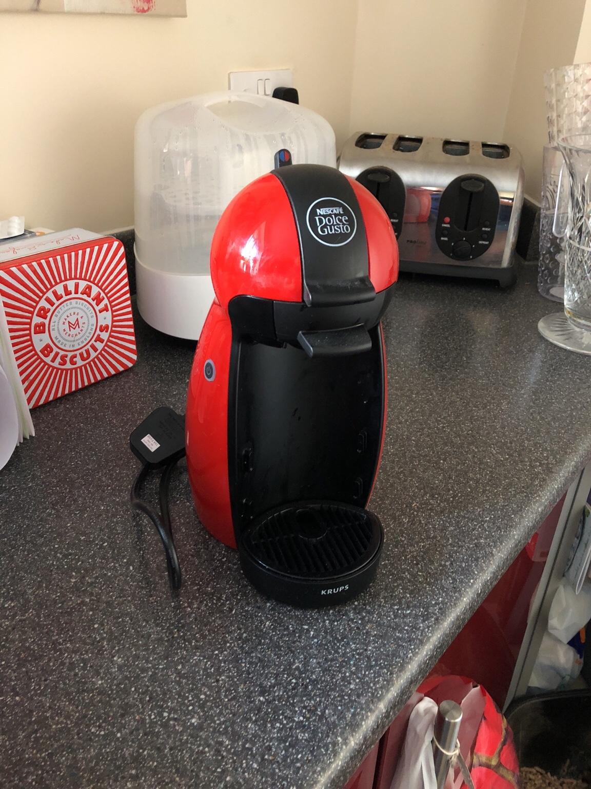 Krups Dolce Gusto Coffee Machine in Walsall for £10.00 for sale Shpock