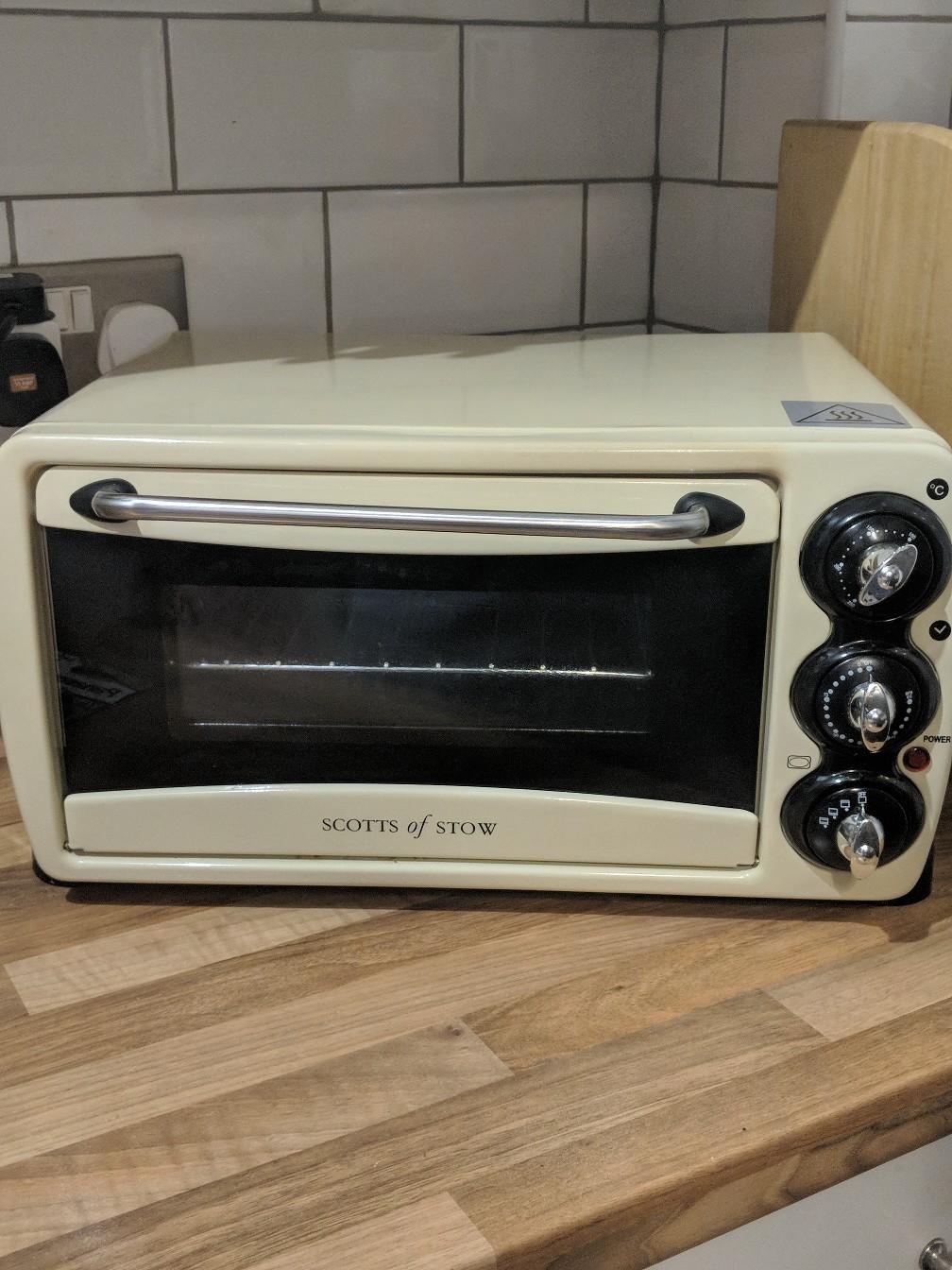 Scotts Of Stow Mini Oven In B69 Sandwell F r 25 00 Zum Verkauf 