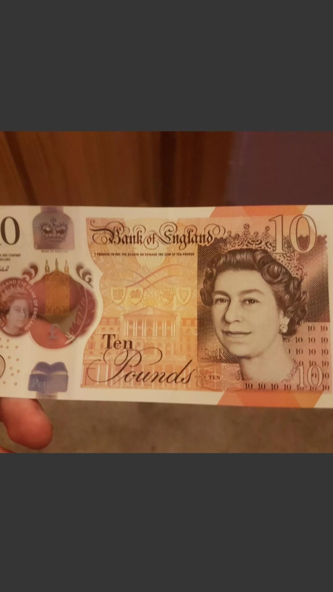 AA01 Ten Pound Note In RH1 Tandridge For 45 00 For Sale Shpock