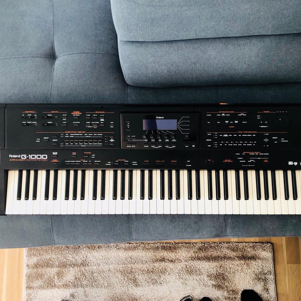 ROLAND G1000 in 6165 Telfes im Stubai für 200,00 € zum Verkauf Shpock DE