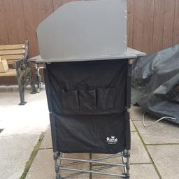 For sale is a royal camping kitchen in good used condition it may need a clean as it's been stored in my shed but generally very good two shelves wind reflector all ready to go camping or in a caravan awning or just for bbq 

Will post at an extra cost for £15 
Thanks for looking