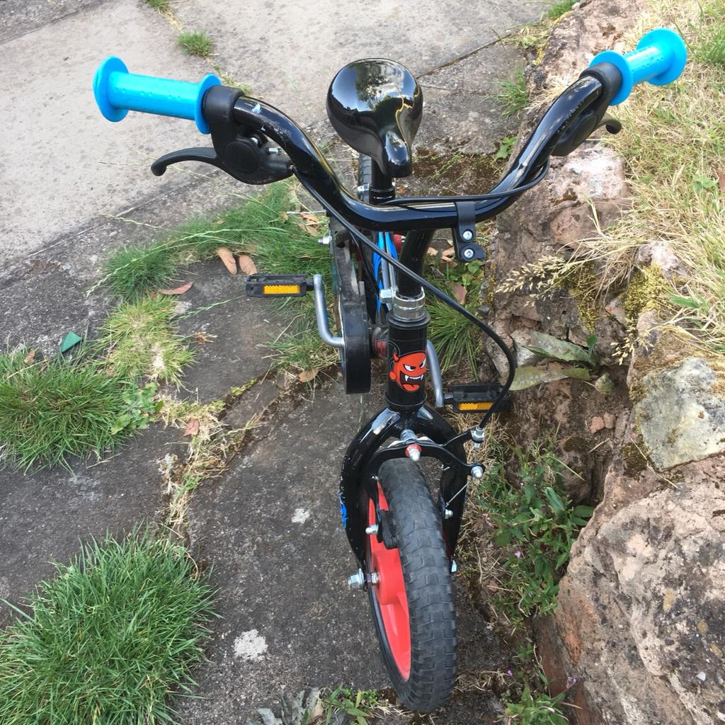 Halfords urchin clearance bike