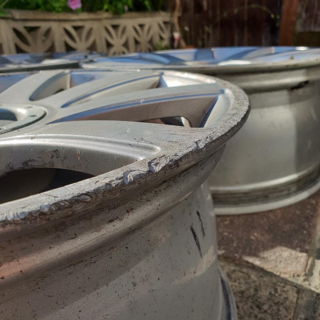 Original Audi TT Mk1 18" Alloys/Wheels/Rims in N10 London für 120,00