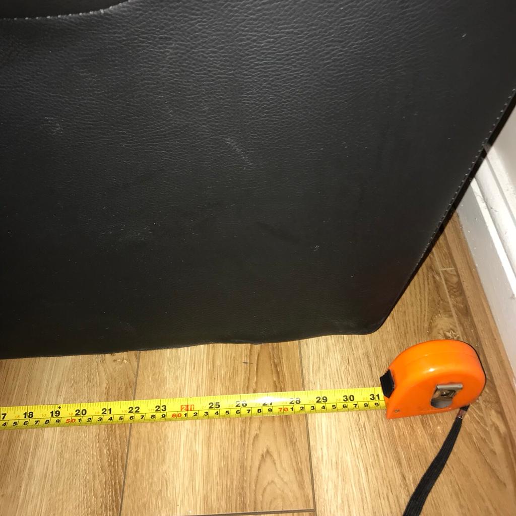 Two seater 2 sofas for sale in NN2 Northampton für £ 60,00 zum Verkauf