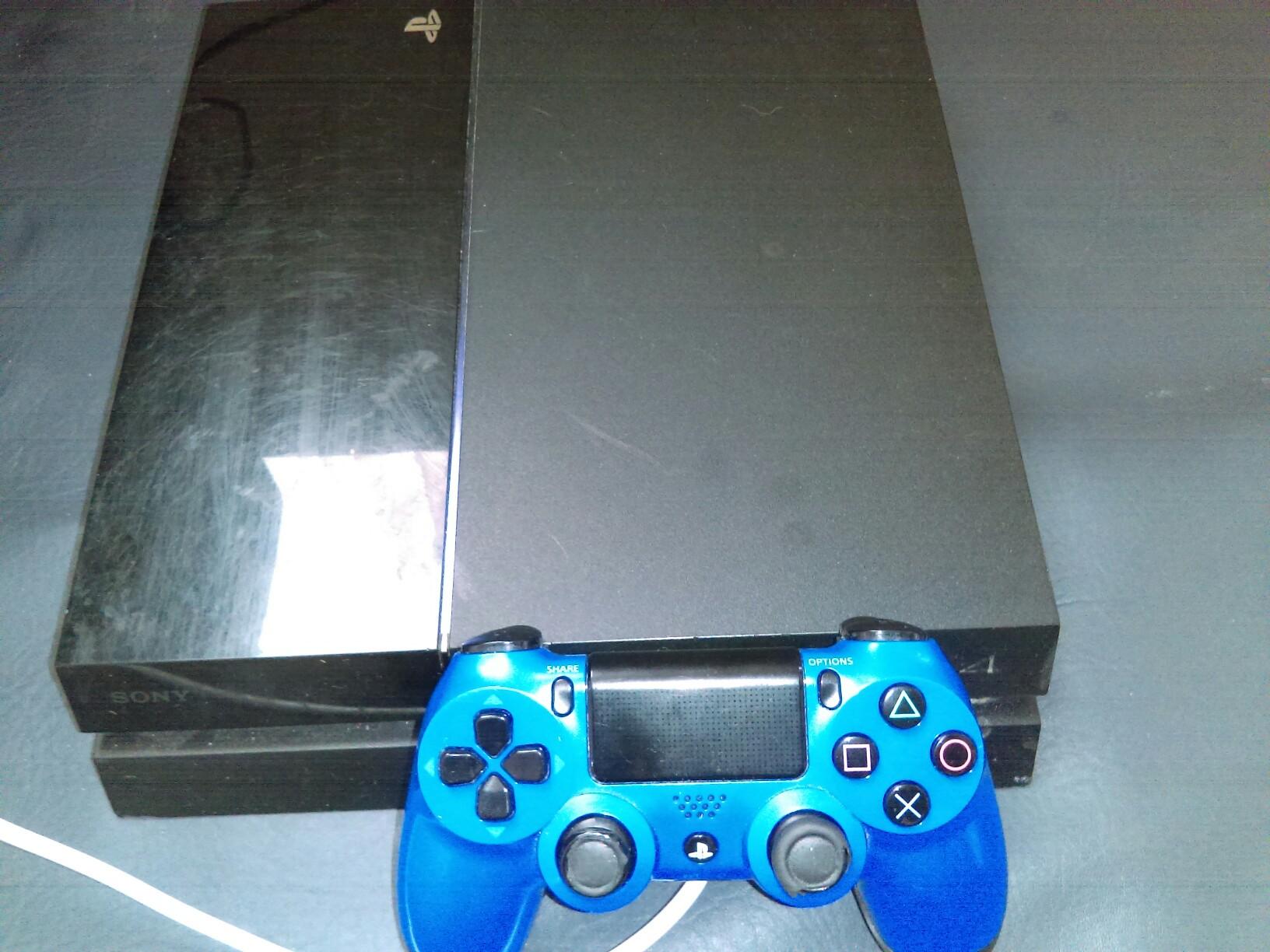 PS4 500GB For Sale in BD5 Bradford für 150,00 £ zum Verkauf | Shpock DE