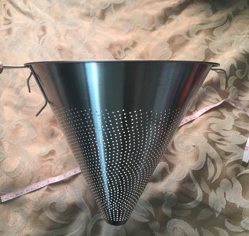 Buy & Sell South West London Merton - Photos for New conical strainer 22 cm