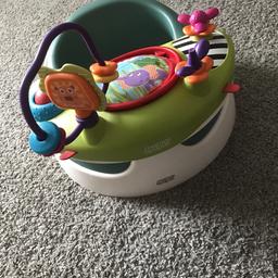 Mamas and papas bumbo seat with removable activity try fantastic condition with removable seat foam