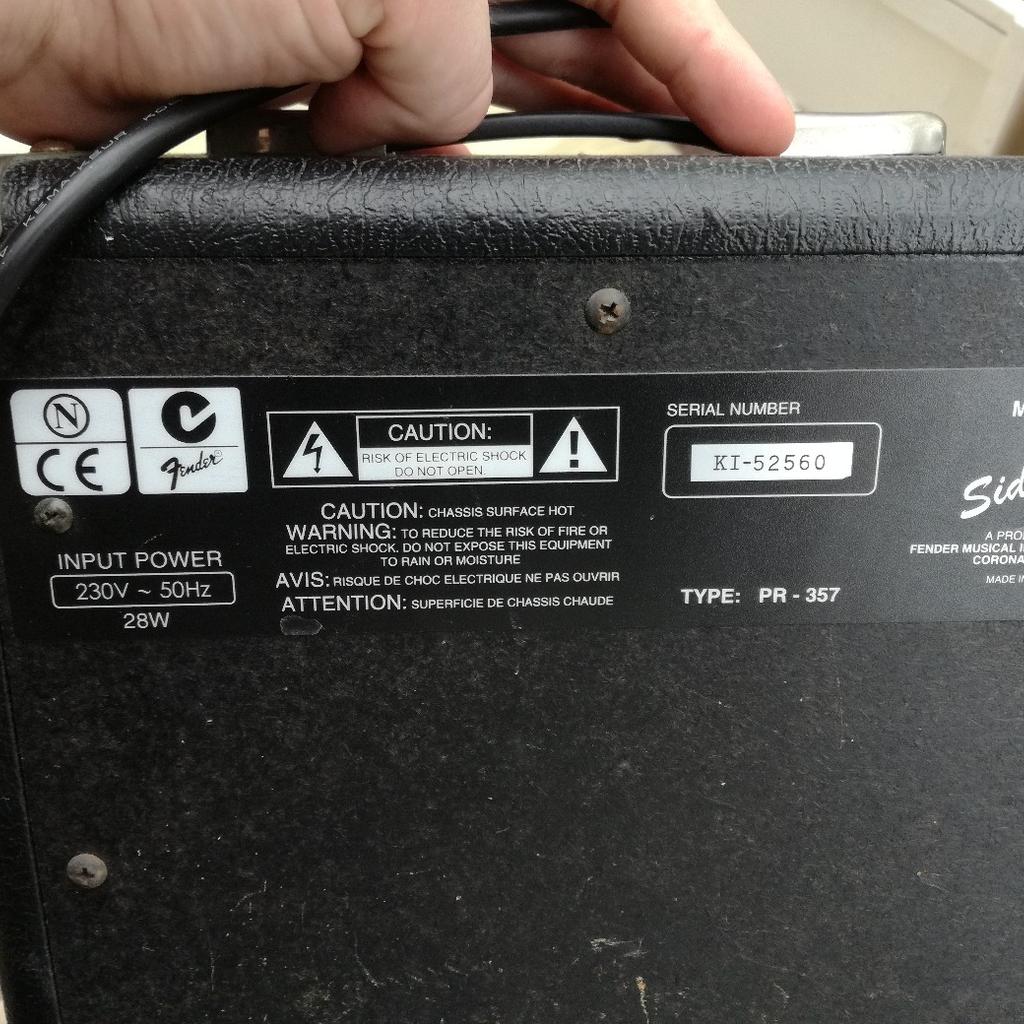 Fender Squier Sidekick Guitar Amp 28w in Ulceby for £25.00 for sale