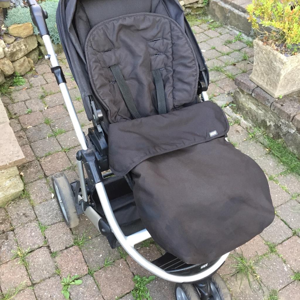 Mama and Papas Zoom Pram/pushchair in NE9 Gateshead für 15,00 £ zum