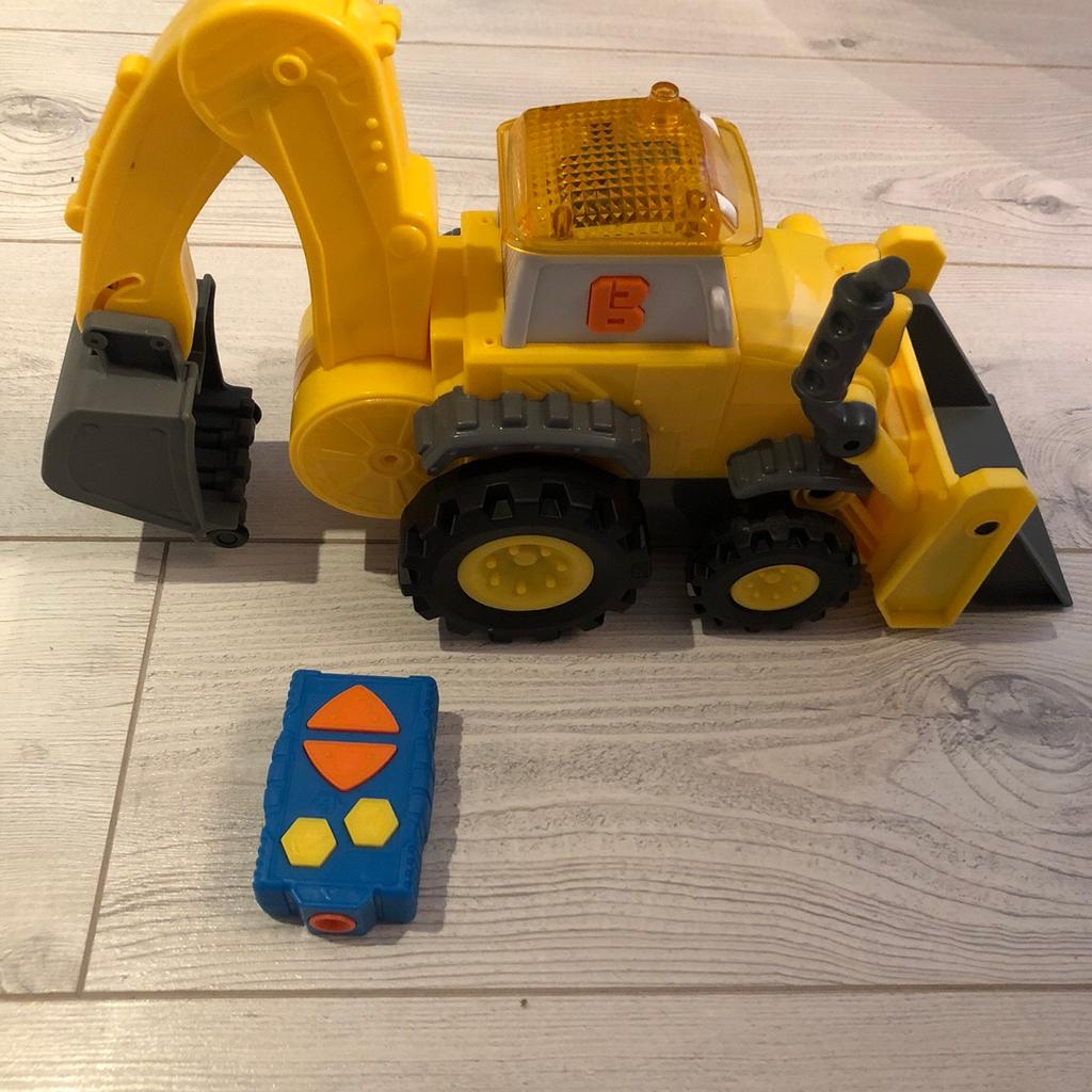 Remote controlled bob the builder digger in L34 Helens for £7.00 for