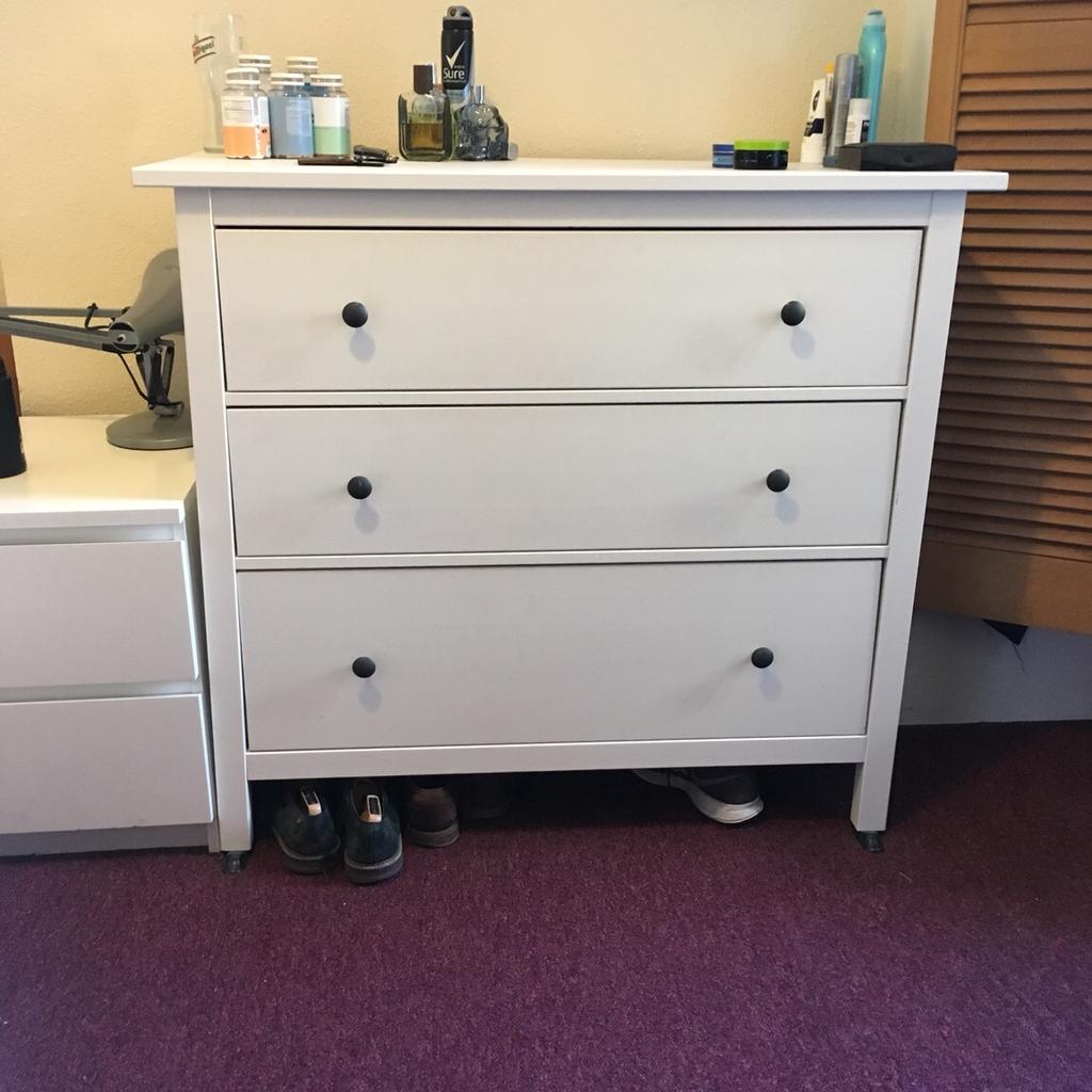 Chest of Drawers x3 Ikea Hemnes in White in SW9 Lambeth für £ 60,00