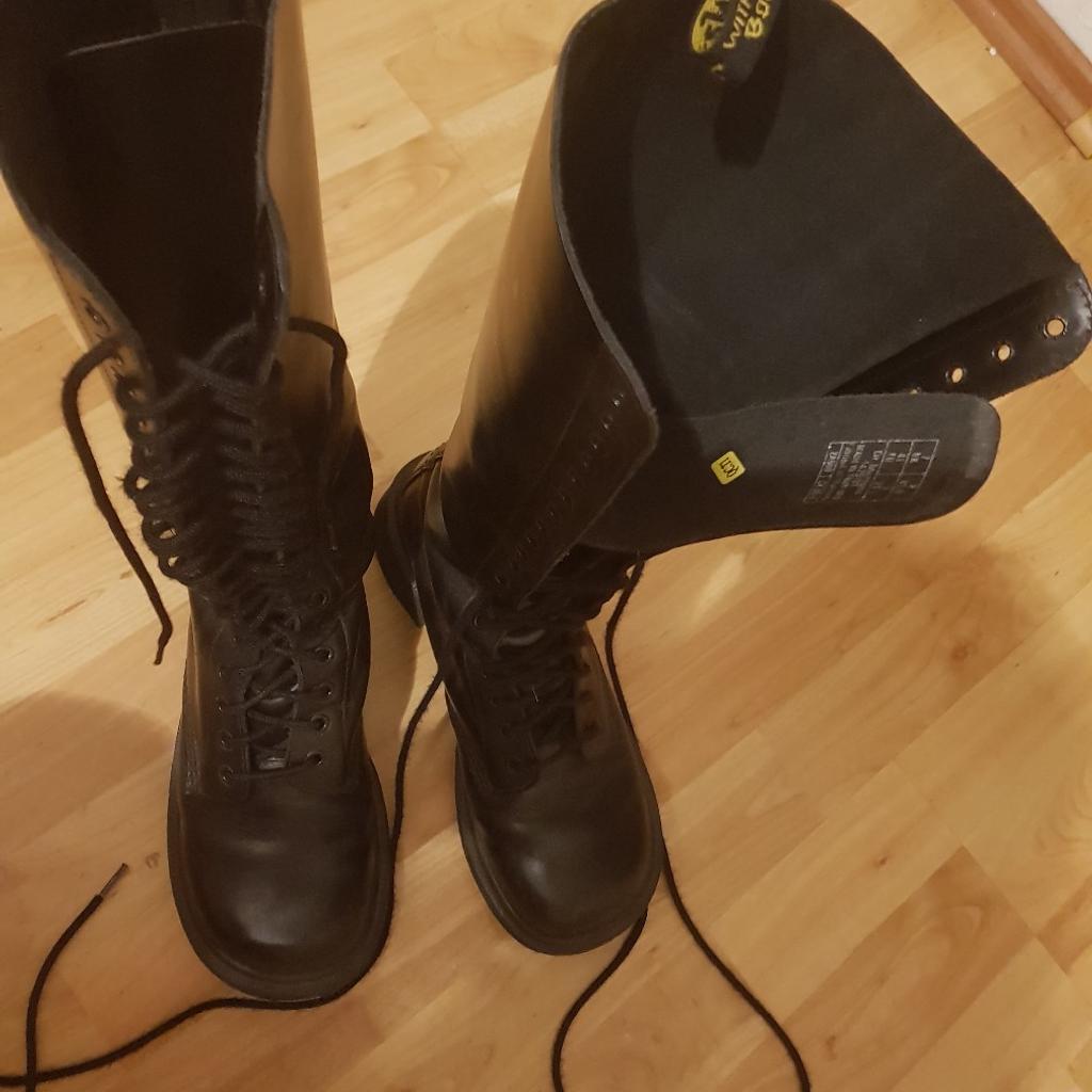 Dr martens gebraucht clearance 41