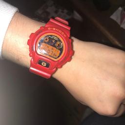 G-SHOCK red watch
Cassio - shock resistant
Good condition - few scratches

£3 extra for delivery