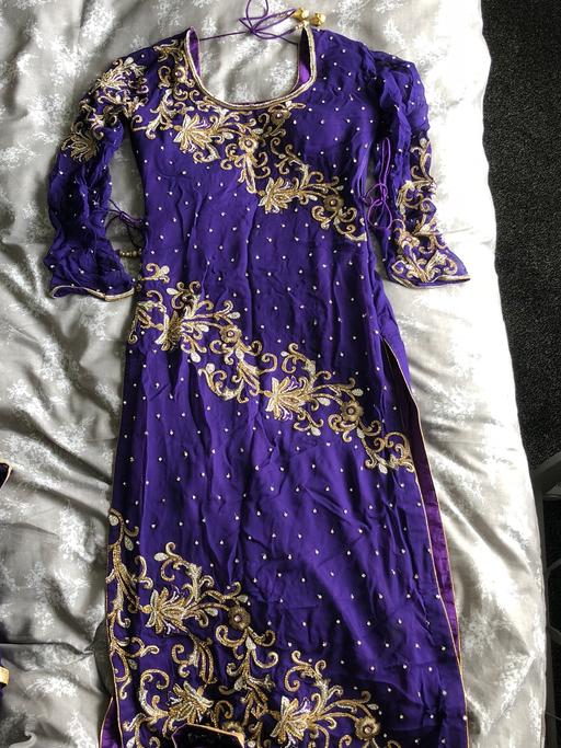 Buy & Sell Clayton Bradford - Photos for Indian pakistani party wear