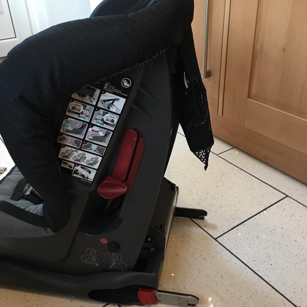 Britax isofix duo plus car seat as new in ST8 Moorlands for £45.00 for sale Shpock