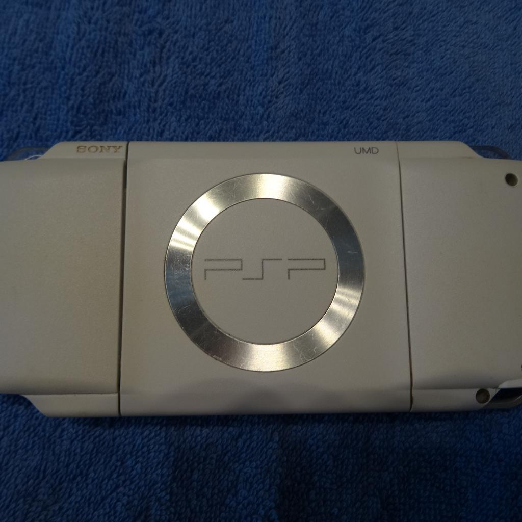 Sony PSP Playstation Portable 2000er Modell