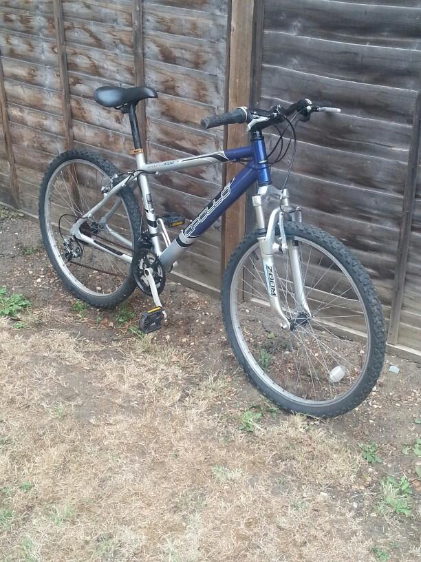 Apollo 21 speed Mountain Bike in W7 London Borough of Ealing für 50,00 ...