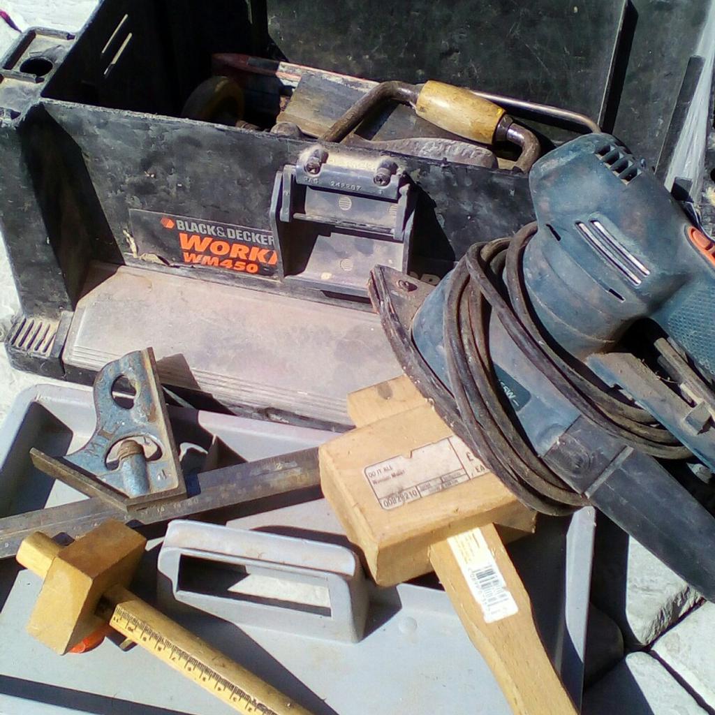 Black & Decker workmate with tools in Barnsley für 20,00 £ zum Verkauf ...