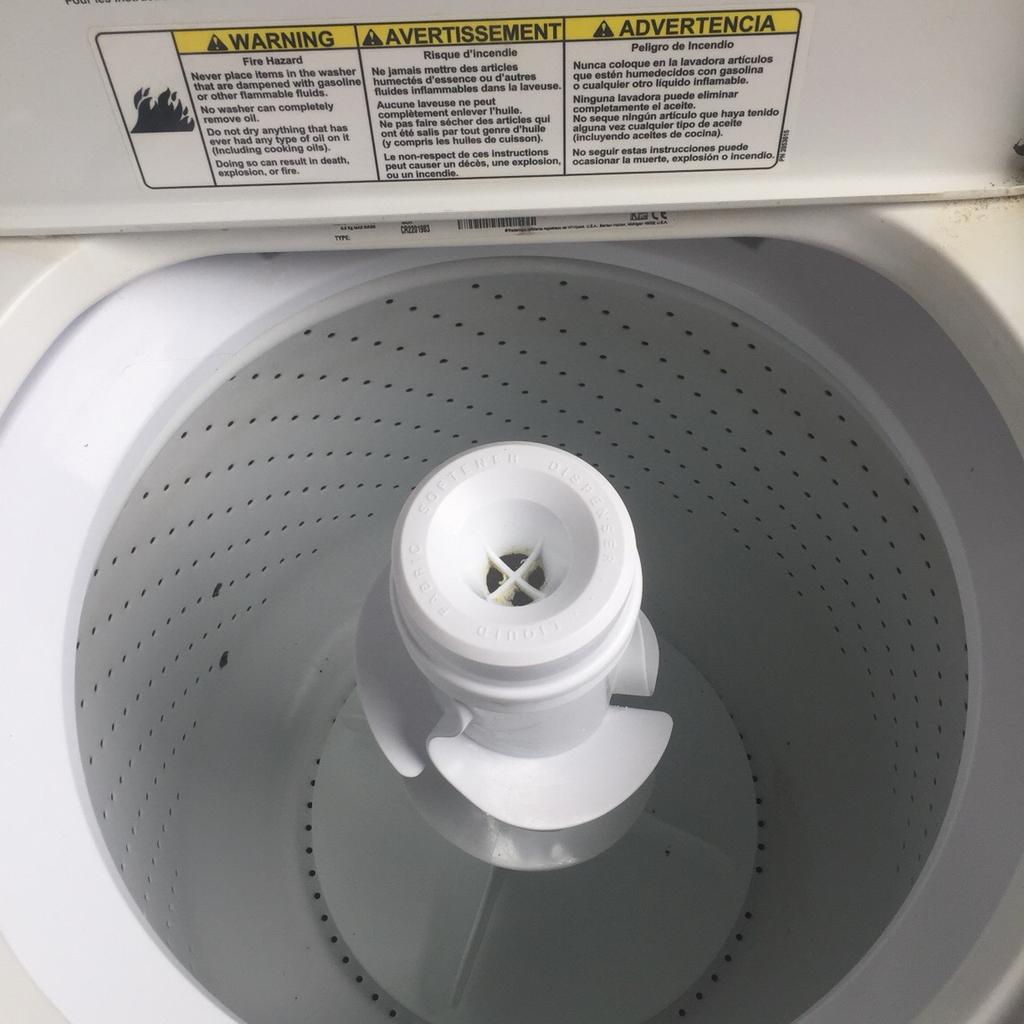 American Style Top Loader Washing Machine in WA14 Trafford für £ 100,00