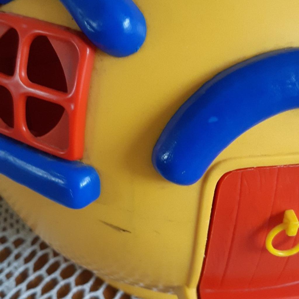 Vintage 80s Bluebird Big Yellow Teapot Toy in WA11 Helens for £5.00 for