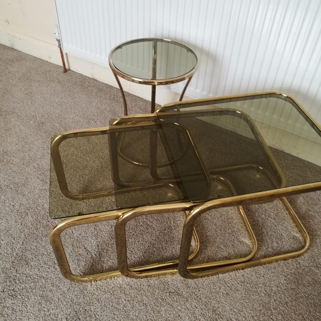Tables in S65 Rotherham für 10,00 £ zum Verkauf | Shpock DE
