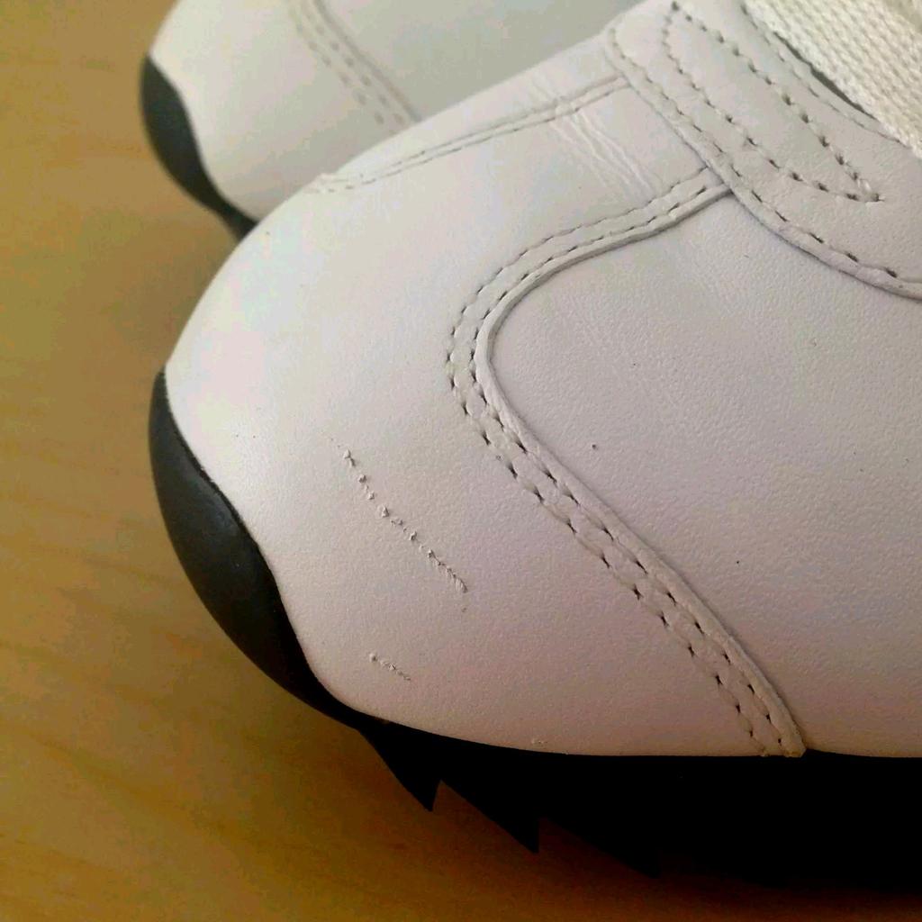 ADIDAS COUNTRY RIPPLE Uk 6 in CM1 Chelmsford for £30.00 for sale Shpock