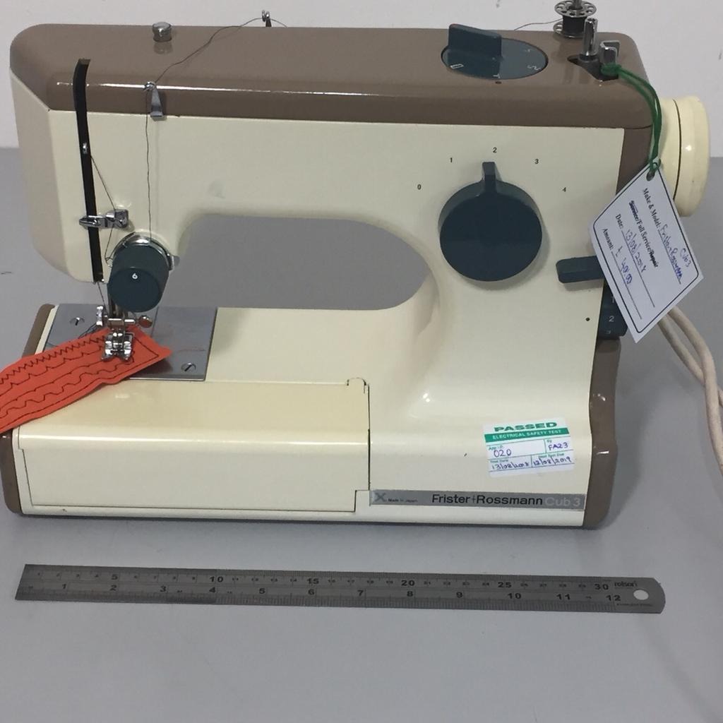 Frister+Rossmann cub3 sewing machine in RH10 Crawley for £40.00 for