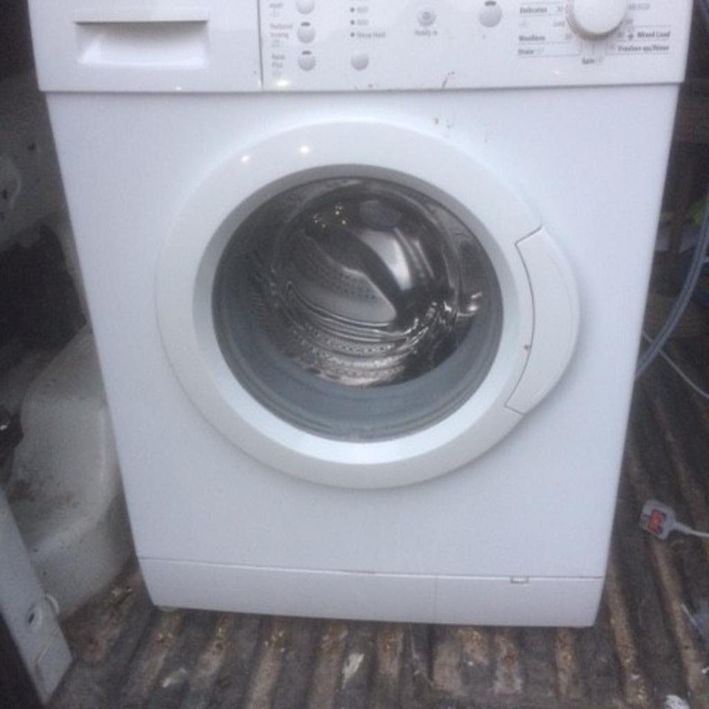 bosch-washing-machine-in-welwyn-hatfield-f-r-75-00-zum-verkauf