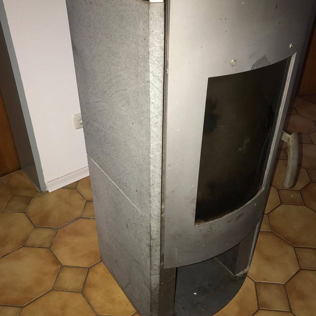 Wamsler Holz und Kaminofen zu verschenken in 84069 Schierling für
