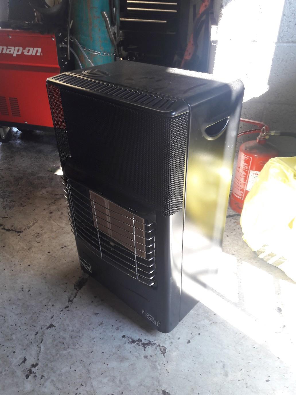 Calor gas fire hardly used in LS11 Leeds for £35.00 for sale Shpock