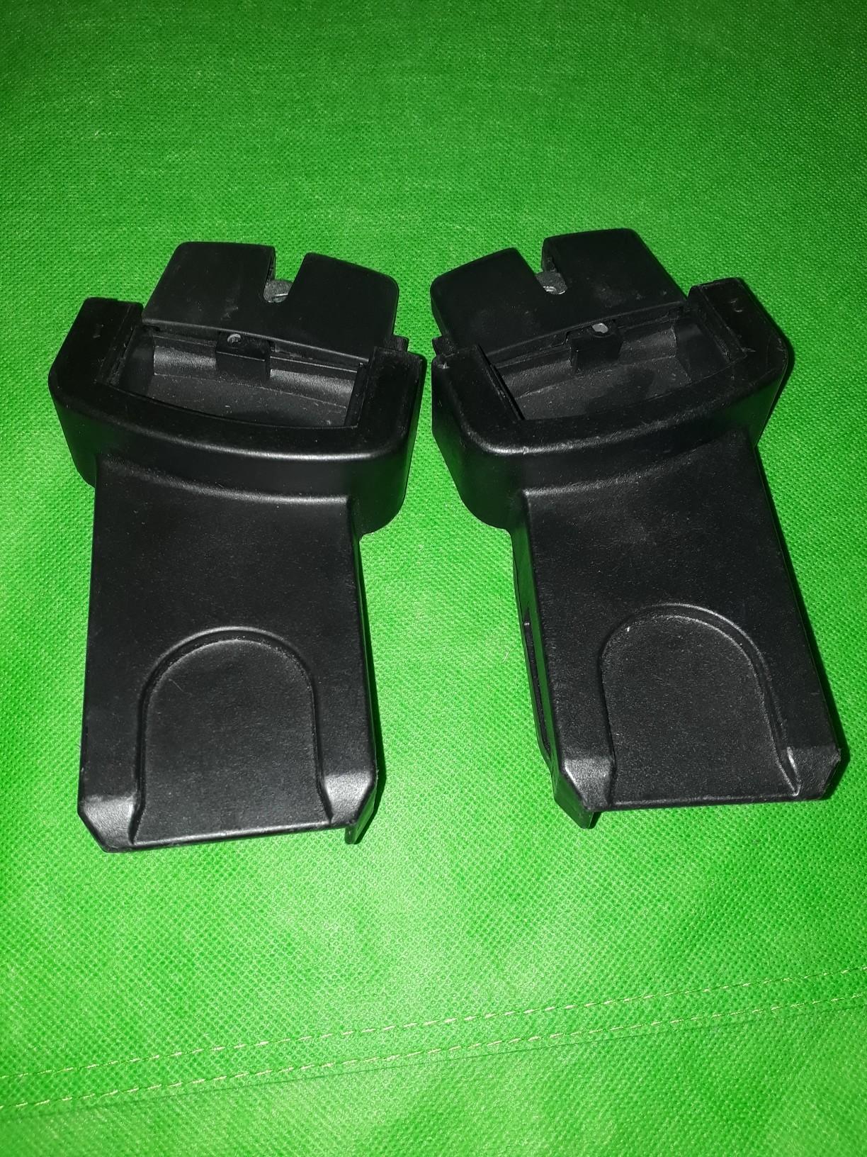 Maxi cosy carseat adapters in CH41 Wirral für 8,00 £ zum Verkauf ...