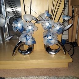 Blue & grey wired flower ornaments on silver base like new
