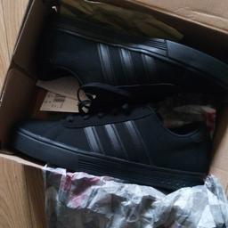 Brand new trainers in box, adidas adult size 8 
No timewasters & please no stupid offers!!!
Thanks