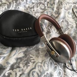 ~Barely used - good as new
~Official stylish Ted Baker Over-ear headphones
~Comes with original Leather case