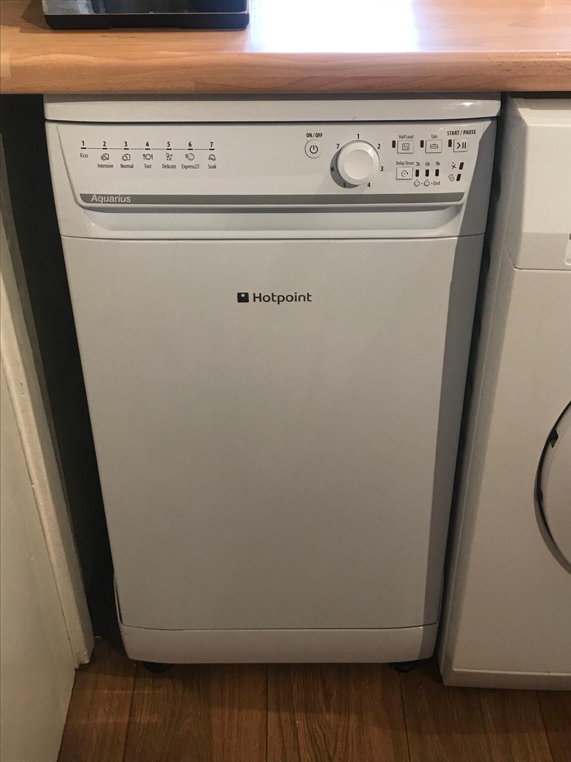 Hotpoint slimline hot sale dishwasher sial11010p