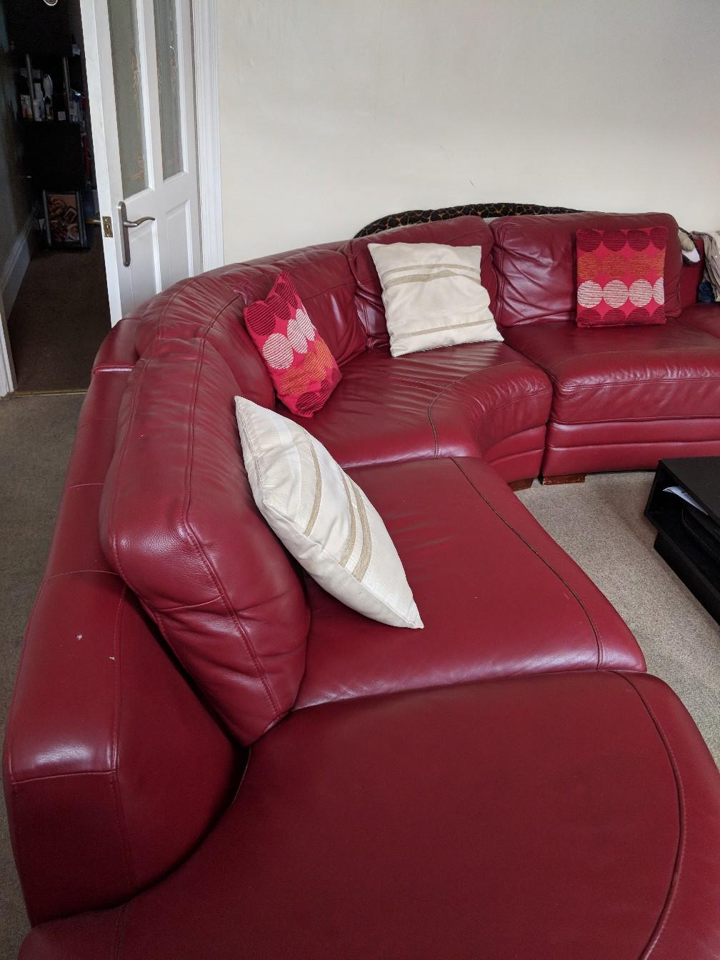 Red leather corner sofa in NG10 Erewash für 300,00 £ zum Verkauf