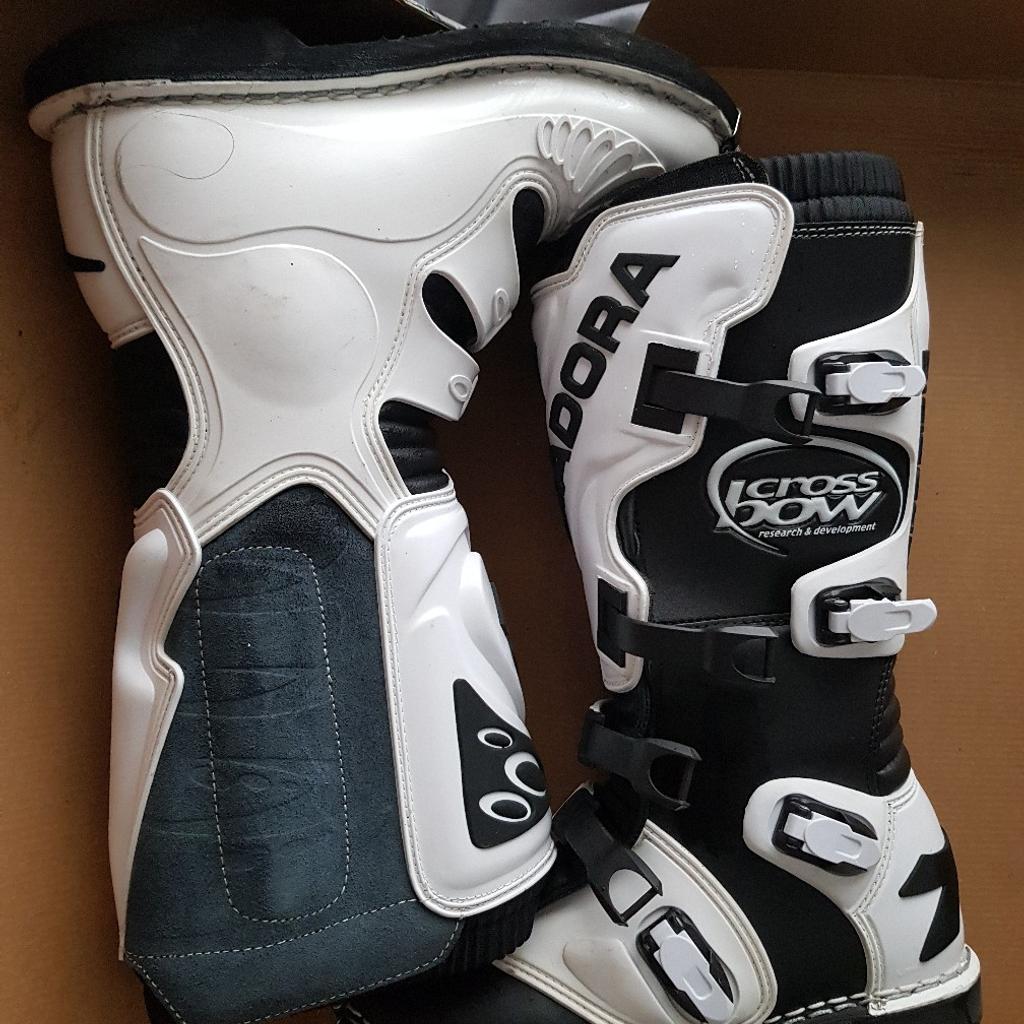 Diadora on sale motocross boots