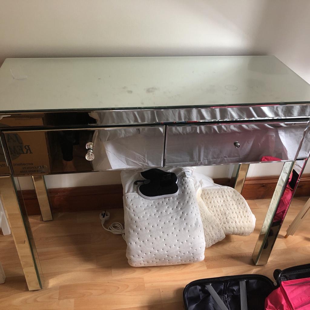 Laura Ashley mirrored dressing table in SE12 London for £30.00 for sale