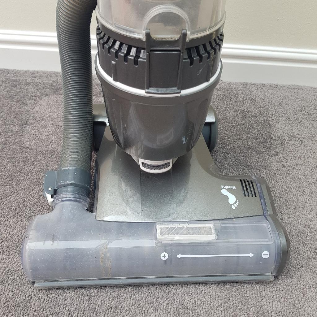Vax Air Pets and Family Hoover *IMMACULATE* in TS8 Middlesbrough for £