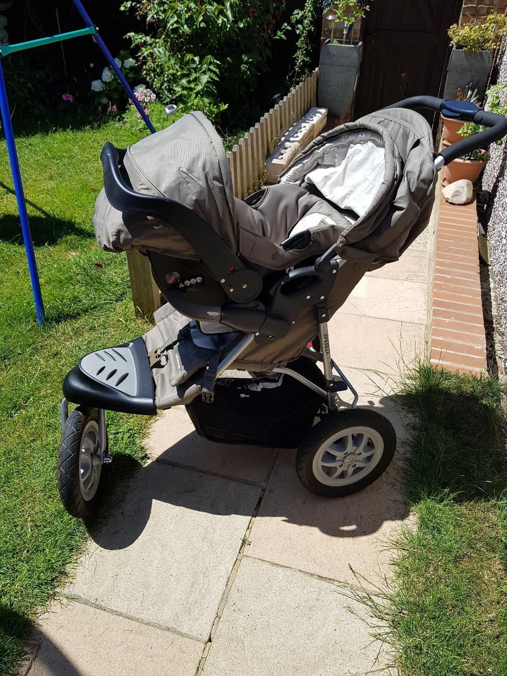 Mothercare extreme pushchair with 3 wheels in RG20 Greenham for £80.00