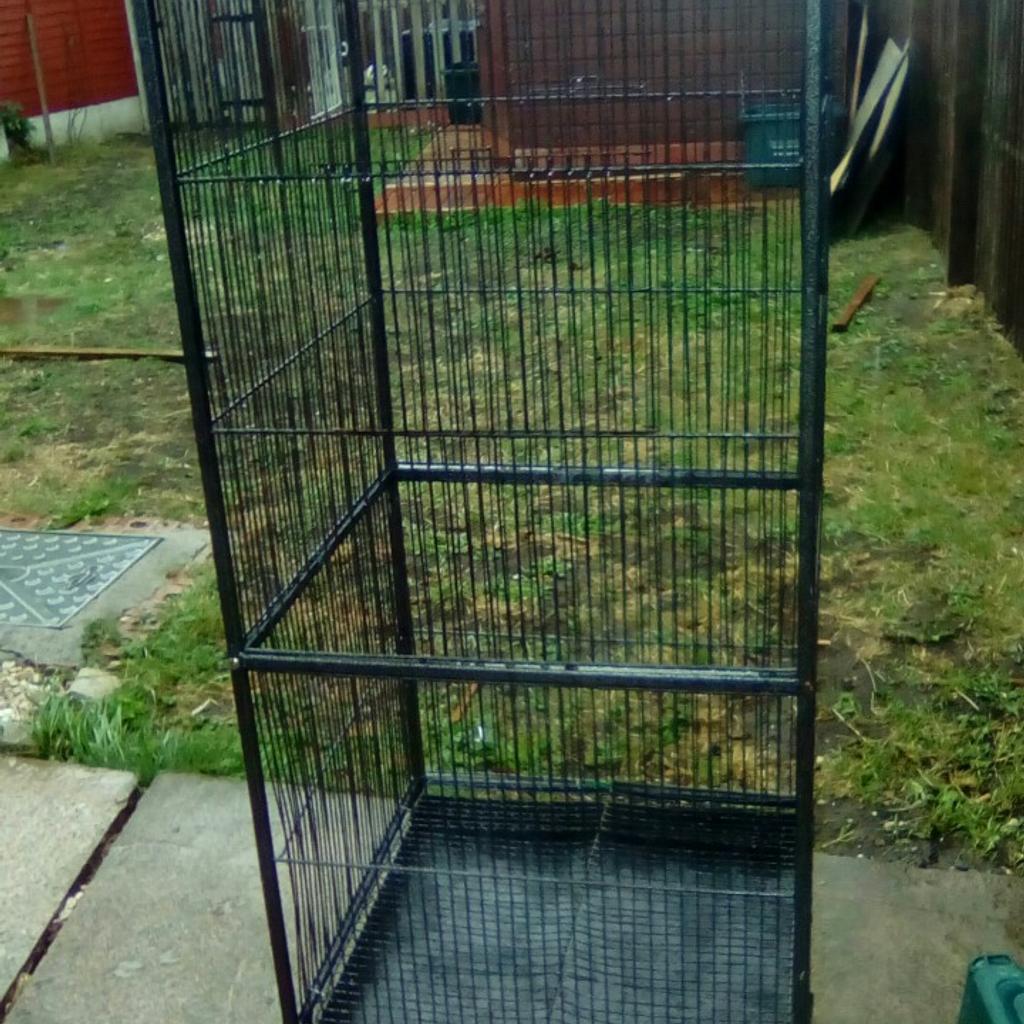 Large bird cage in S71 Barnsley für £ 35,00 zum Verkauf Shpock AT