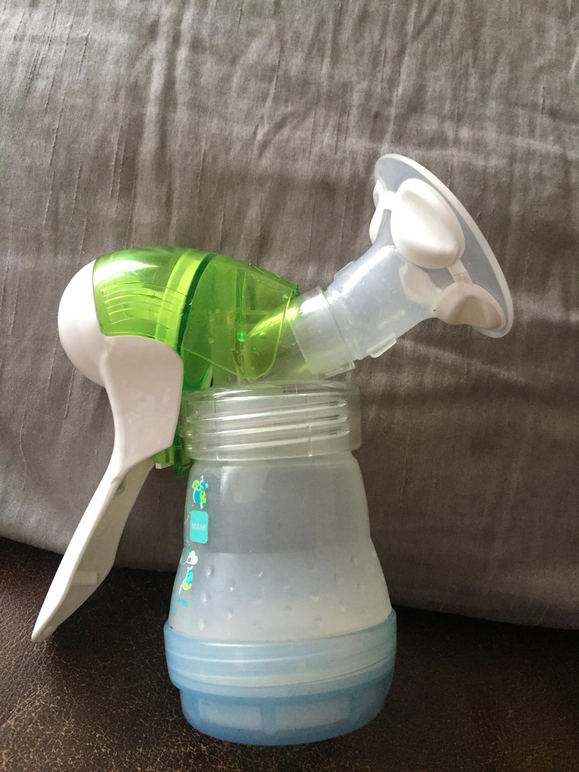 Mam breast pump and bottles in B25 Birmingham for £12.00 for sale Shpock