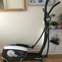 Cross trainer programable magnetic elliptical strider used only few times in excellent condition grab your self a bargain