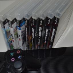 PlayStation 3.mit 1.Controller und 8Spiele in
Guten Zustand. 
ZU der Konsole. Die PS3 ist voll funktionsfähig 
und in einem guten Zustand sowie der Controller und den dazugehörigen Kabel